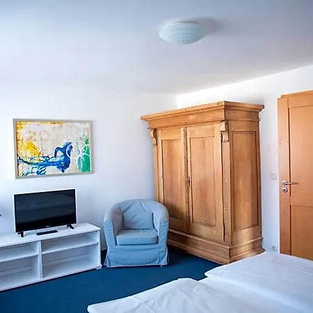 Hotel Mahlzeit - Brauhaus - Keramikstudio Weyhausen