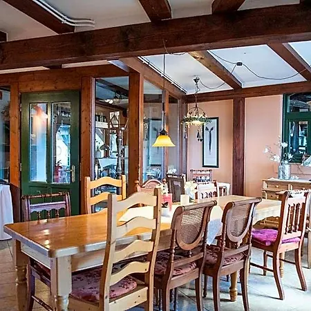 Mahlzeit - Brauhaus - Keramikstudio Hotel 3*